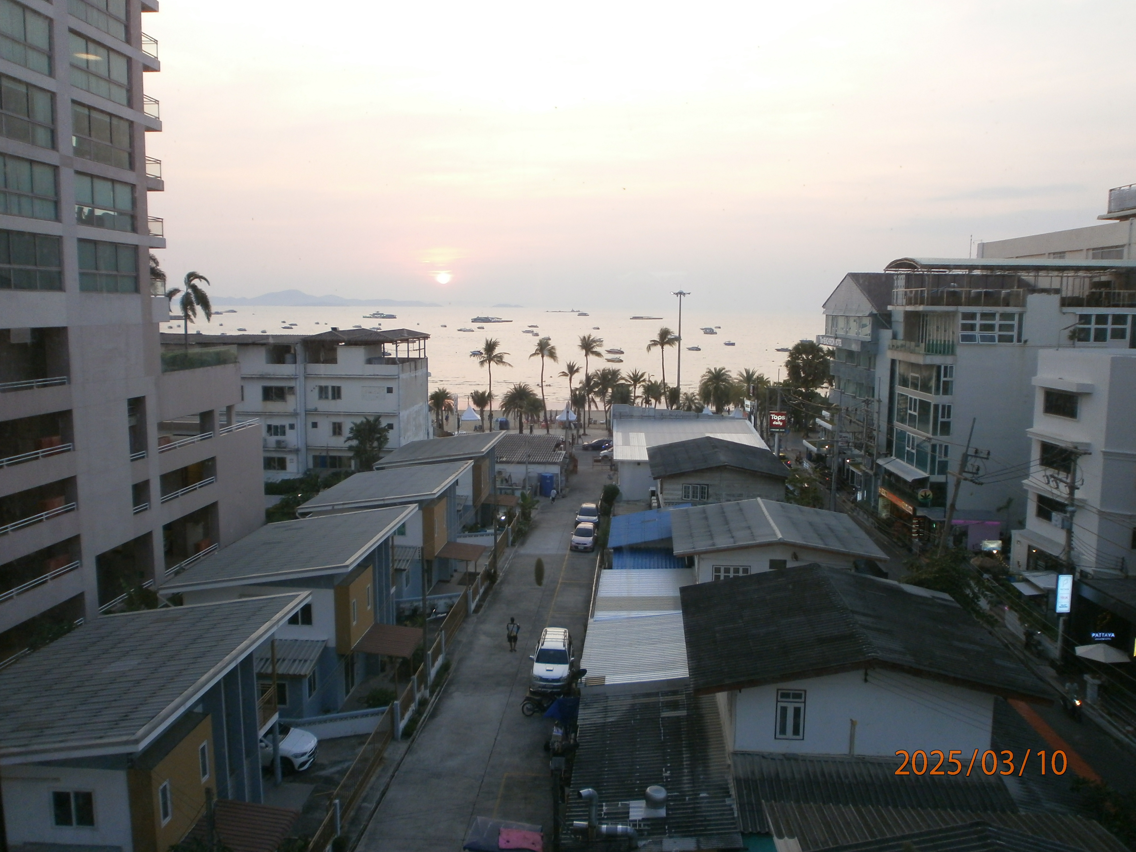 Mike Beach Resort