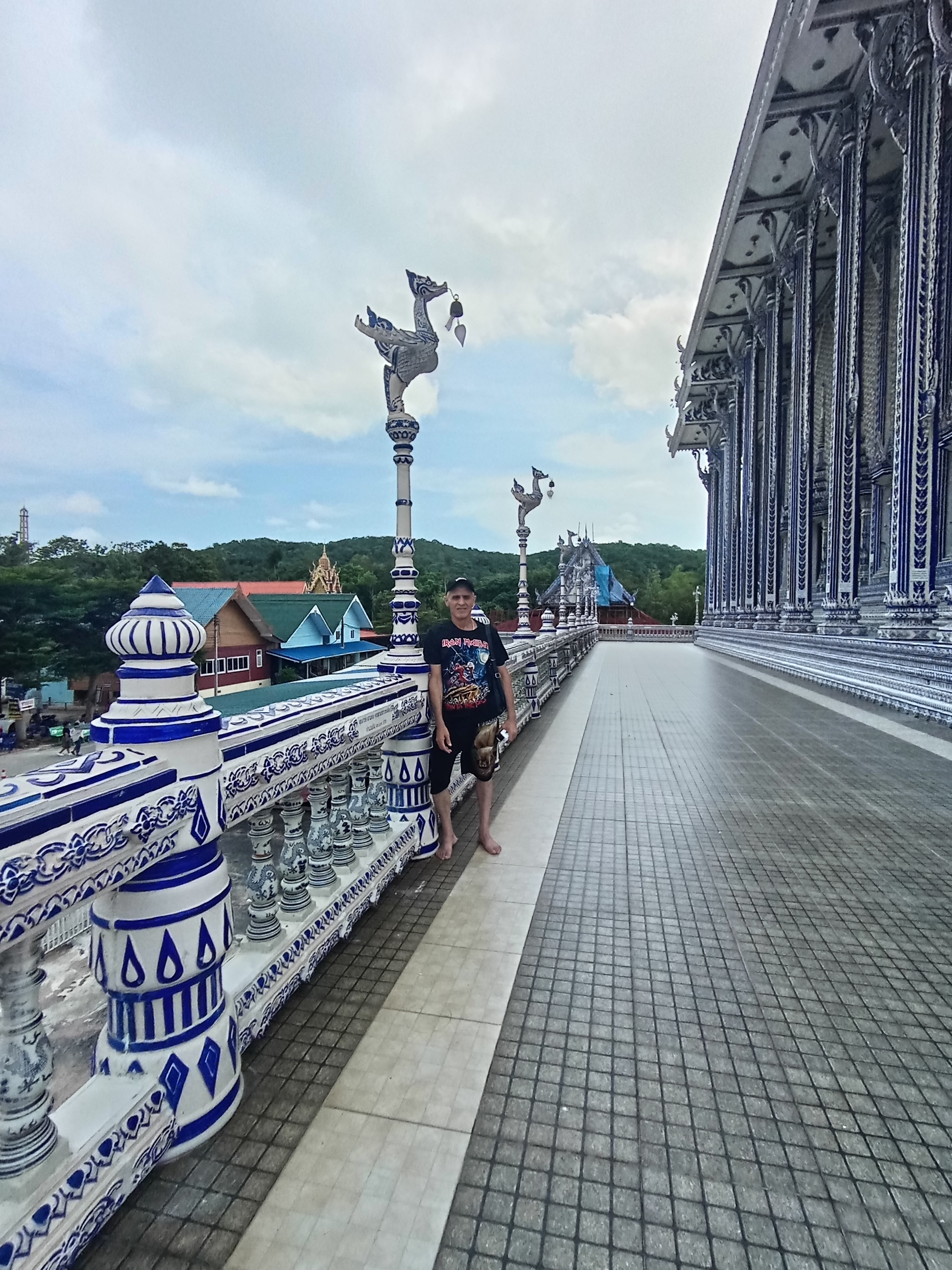 Wat Pak Nam Khaem Nu
